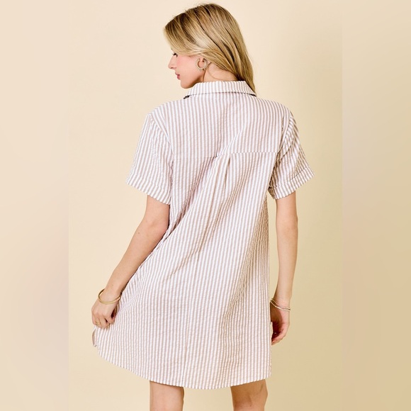 Mini dress - Picture 3 of 4